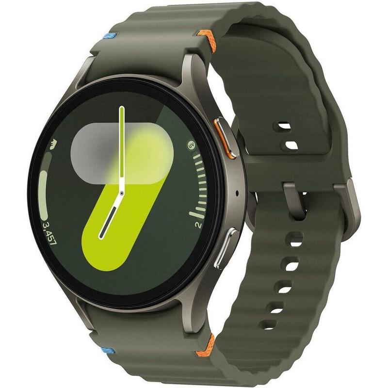 Samsung Watch 7 Vert 1.jpg